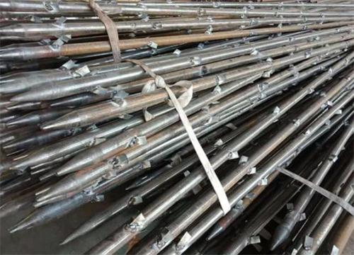 黄流镇管棚钢花管加工