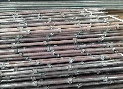 黄流镇隧道钢花管